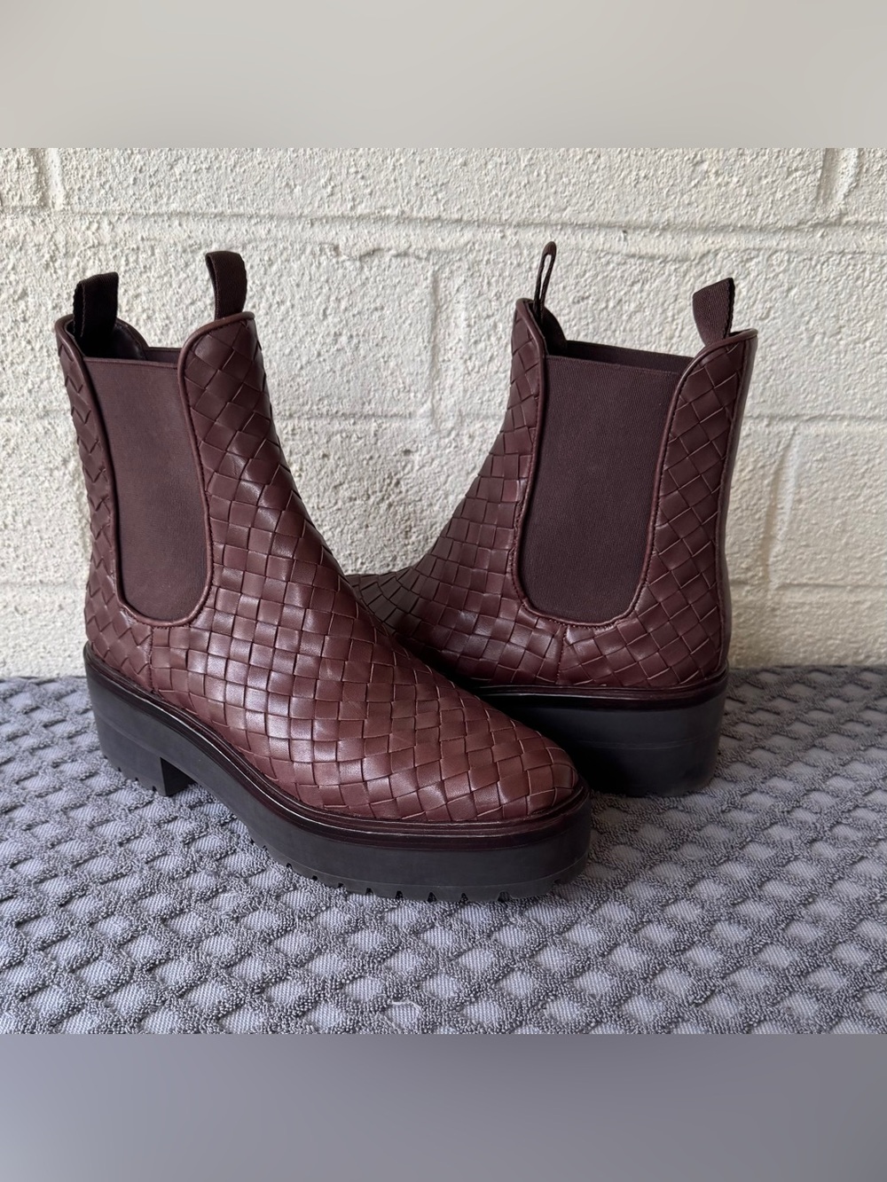 LOEFFLER RANDALL Reggie Woven Chelsea  Expresso Leather Boots Size 9